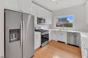 182 25th St, Paterson, NJ 07514 - Photo 2