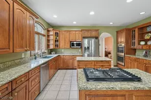 2 Country Ln, Lebanon Township, NJ 08826 - Photo 12