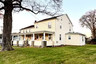 301 E McFarlan St -A and B, Dover, NJ 07801 - Photo 2