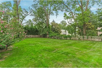 49 W Beechcroft Rd, Millburn, NJ 07078 - Photo 20