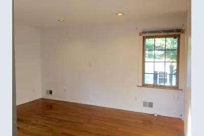 49 W Beechcroft Rd, Millburn, NJ 07078 - Photo 12