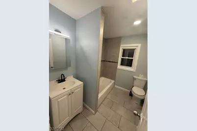 100 Rosa Parks Blvd #1, Paterson, NJ 07501 - Photo 10
