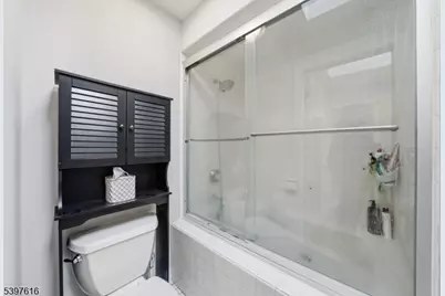 11 Joan Dr, Byram Township, NJ 07874 - Photo 16