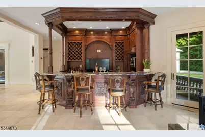 105 Chestnut Ridge Rd, Saddle River, NJ 07458 - Photo 14