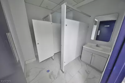 999 Willow Grove St, Hackettstown, NJ 07840 - Photo 24