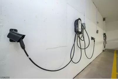 2435 Lamington Rd #18, Bedminster Township, NJ 07921 - Photo 10