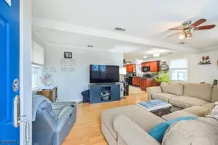 19 Pearl St, Bloomingdale, NJ 07403 - Photo 6