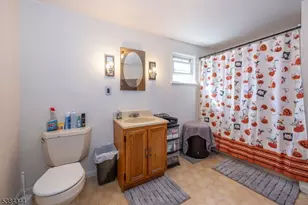 88 Avenue B, Haledon, NJ 07508 - Photo 18