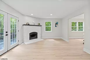 51 Pidgeon Hill Rd, Wantage, NJ 07461 - Photo 8