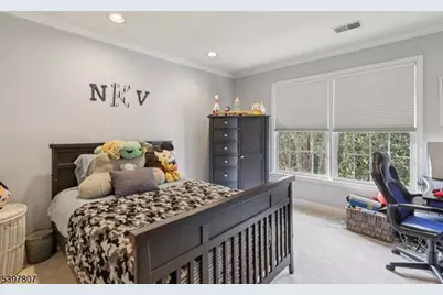 6 Sherry Ct, Wayne Twp., NJ 07470 - Photo 20