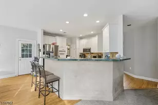 6 Sherry Ct, Wayne Twp., NJ 07470 - Photo 12