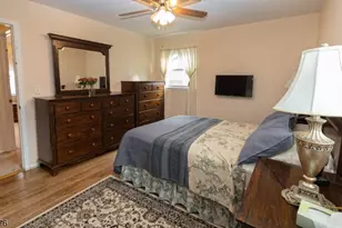 169 Valley View Rd, Hillside Twp., NJ 07205 - Photo 12