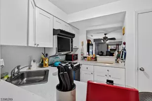 2704 Jesse Way, Piscataway Township, NJ 08854 - Photo 18