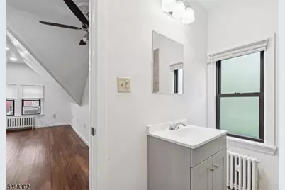 350 Arlington Ave #1, Jersey City, NJ 07304 - Photo 6