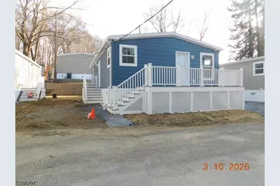 11 Front Street, Oxford Township, NJ 07863 - Photo 1