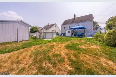 26 Edward Ct, Clifton, NJ 07011 - Photo 12