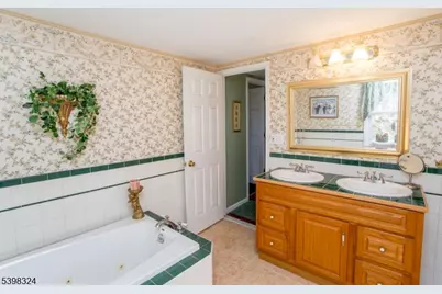 47 Hewitt Rd, Delaware Township, NJ 08559 - Photo 24