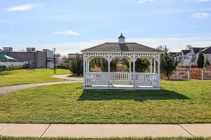 32 Clifford Cir, Franklin Township, NJ 08873 - Photo 26