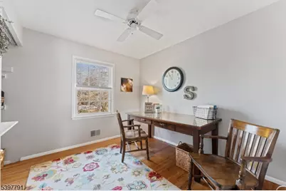 31 Fox Chase Run, Hillsborough Township, NJ 08844 - Photo 20