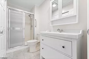 18C Benjamin Franklin Dr, Monroe Township, NJ 08831 - Photo 18