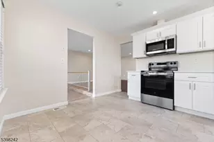 18C Benjamin Franklin Dr, Monroe Township, NJ 08831 - Photo 14