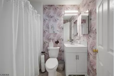 8 Caleb Ct #904, Hardyston Township, NJ 07419 - Photo 20