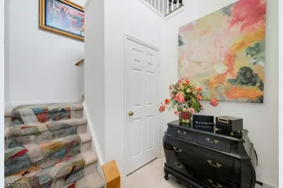 8 Caleb Ct #904, Hardyston Township, NJ 07419 - Photo 6