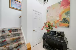 8 Caleb Ct, Hardyston Township, NJ 07419 - Photo 6