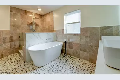 105 Battle Hill Ave, Springfield, NJ 07081 - Photo 14