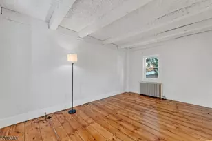 28 Old Clinton Rd, Raritan Township, NJ 08822 - Photo 20