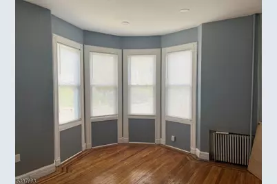 80 Vermont Ave, Newark, NJ 07106 - Photo 4