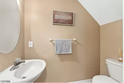 106 Limerick Ln, Lopatcong Township, NJ 08865 - Photo 16