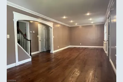 159 Henry St, Teaneck Township, NJ 07666 - Photo 2
