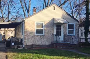 24 Roseland Ave, Wanaque, NJ 07420 - Photo 2