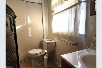 24 Roseland Ave, Wanaque, NJ 07420 - Photo 18