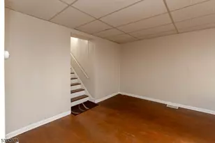 104 Mercer St, Phillipsburg, NJ 08865 - Photo 16