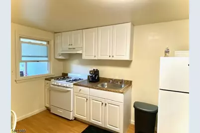 3 Hillside Ave #3, Newton, NJ 07860 - Photo 2