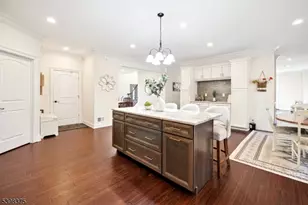 1121 N Washington Ave, Green Brook Township, NJ 08812 - Photo 8