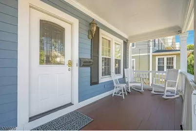 16B Walnut St, Summit, NJ 07901 - Photo 2