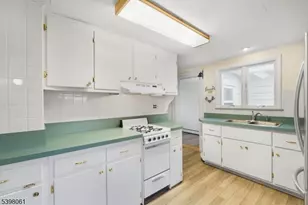 34 Old Mountain Rd, Clinton Township, NJ 08833 - Photo 12