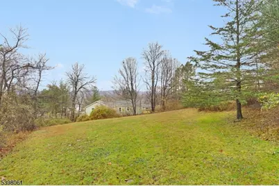 34 Old Mountain Rd, Clinton Township, NJ 08833 - Photo 24