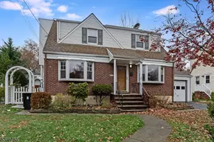 159 Sherwood Ave, Teaneck Township, NJ 07666 - Photo 1