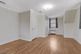 159 Sherwood Ave, Teaneck Township, NJ 07666 - Photo 18