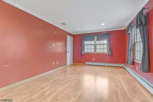 159 Sherwood Ave, Teaneck Township, NJ 07666 - Photo 16