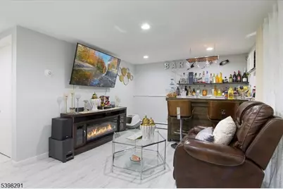 14 Dorothea Ter, Belleville, NJ 07109 - Photo 24