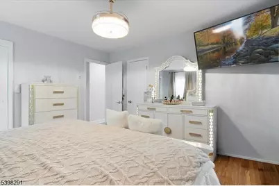 14 Dorothea Ter, Belleville, NJ 07109 - Photo 18