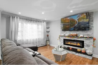 14 Dorothea Ter, Belleville, NJ 07109 - Photo 4