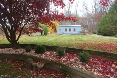 18 Little Philadelphia Rd, Washington Township, NJ 07882 - Photo 4