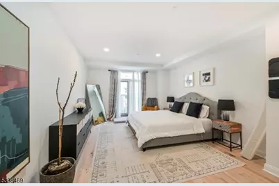 207 Shearwater Ct #14, Jersey City, NJ 07305 - Photo 22