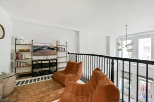 207 Shearwater Ct, Jersey City, NJ 07305 - Photo 20